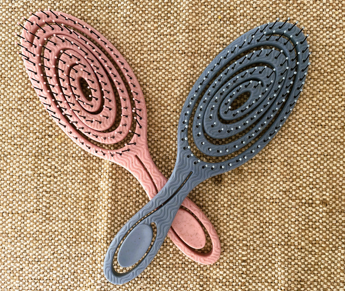Brosse à cheveux magique démêlante et sans douleur