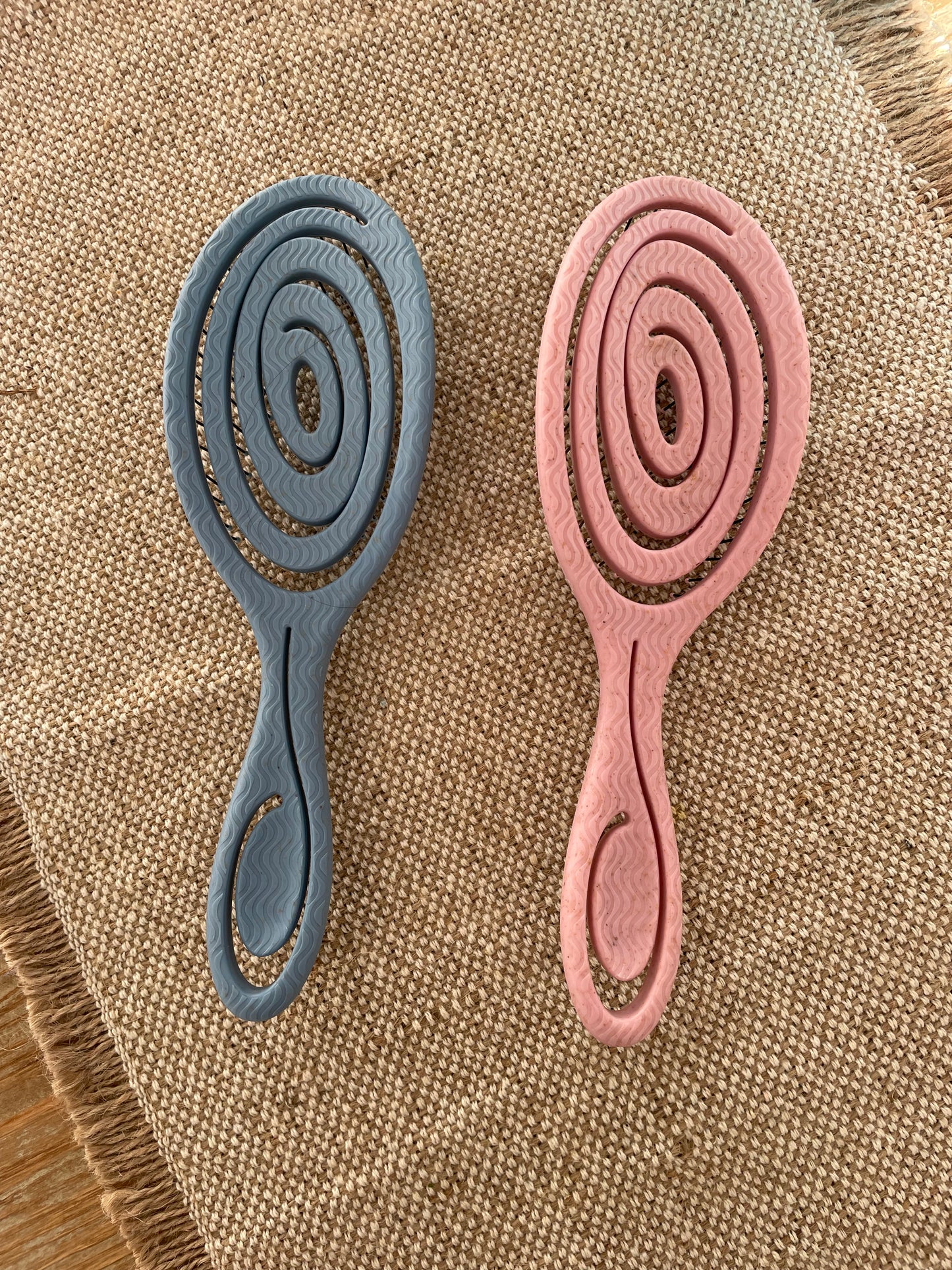 Brosse à cheveux magique démêlante et sans douleur