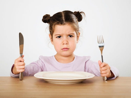 Les repas qui tournent au cauchemar : comment gérer un enfant qui refuse de manger
